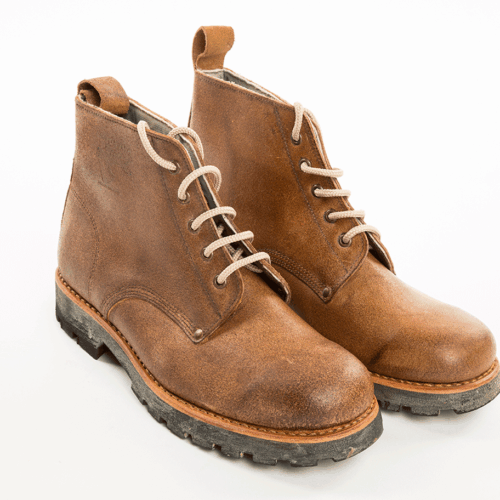 Bota artesana con cordón con diferencia de color 4
